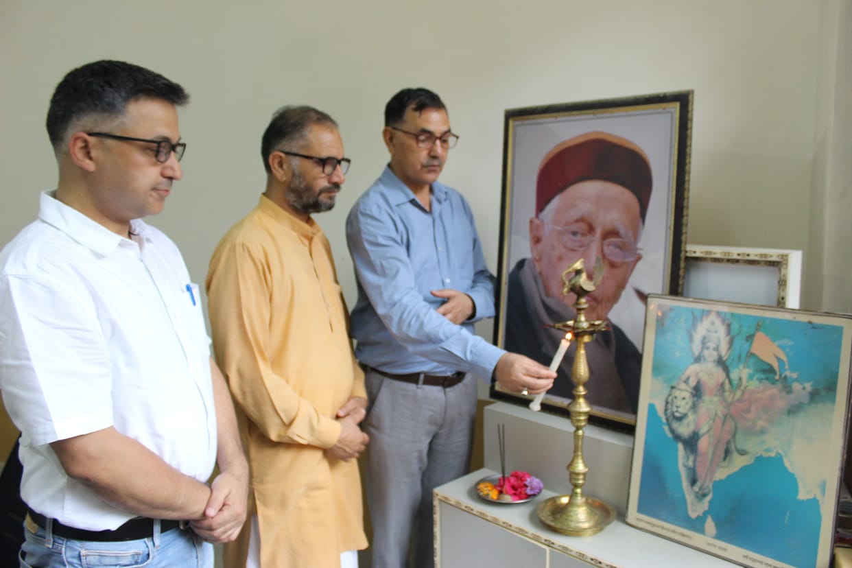 Study of village necessary to understand India: Garg