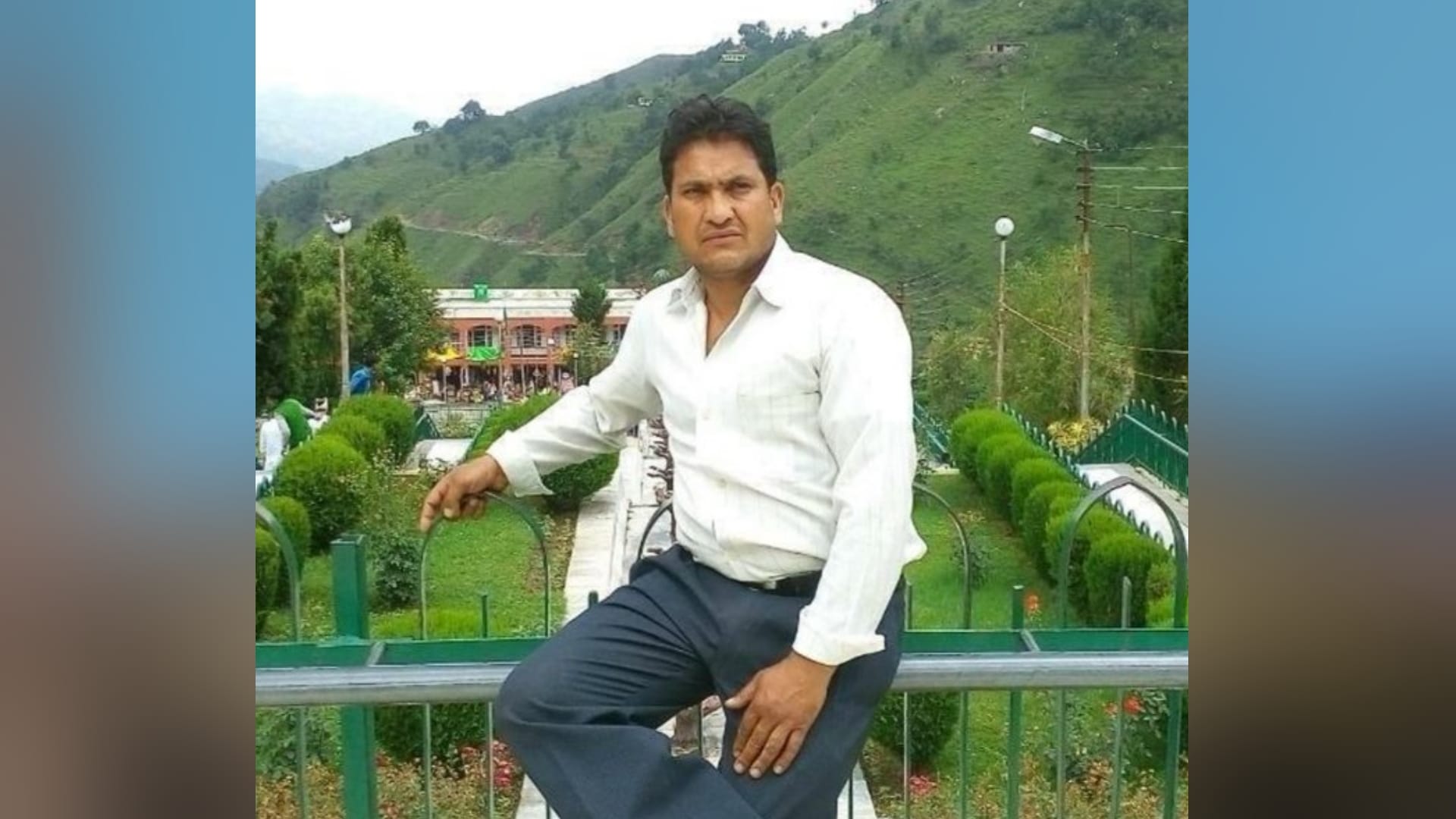 Target killing again in Kashmir, sub-inspector Farooq Ahmad Mir shot dead in pulwama