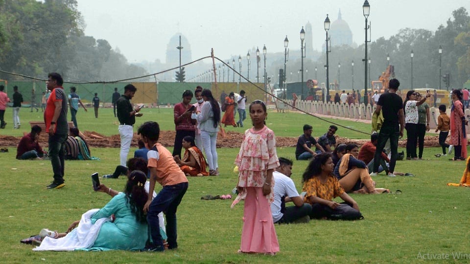 monsoon will reach delhi around june 27 rain expected on tuesday