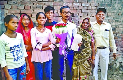 UP Board Result 2022 varanasi topper list 90 percent of Intermediate and high school 10th candidates got success