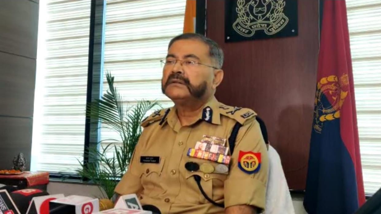 UP News: SIT to investigate cases related to Mohammad Zubair, DIG Amit Verma nominated member