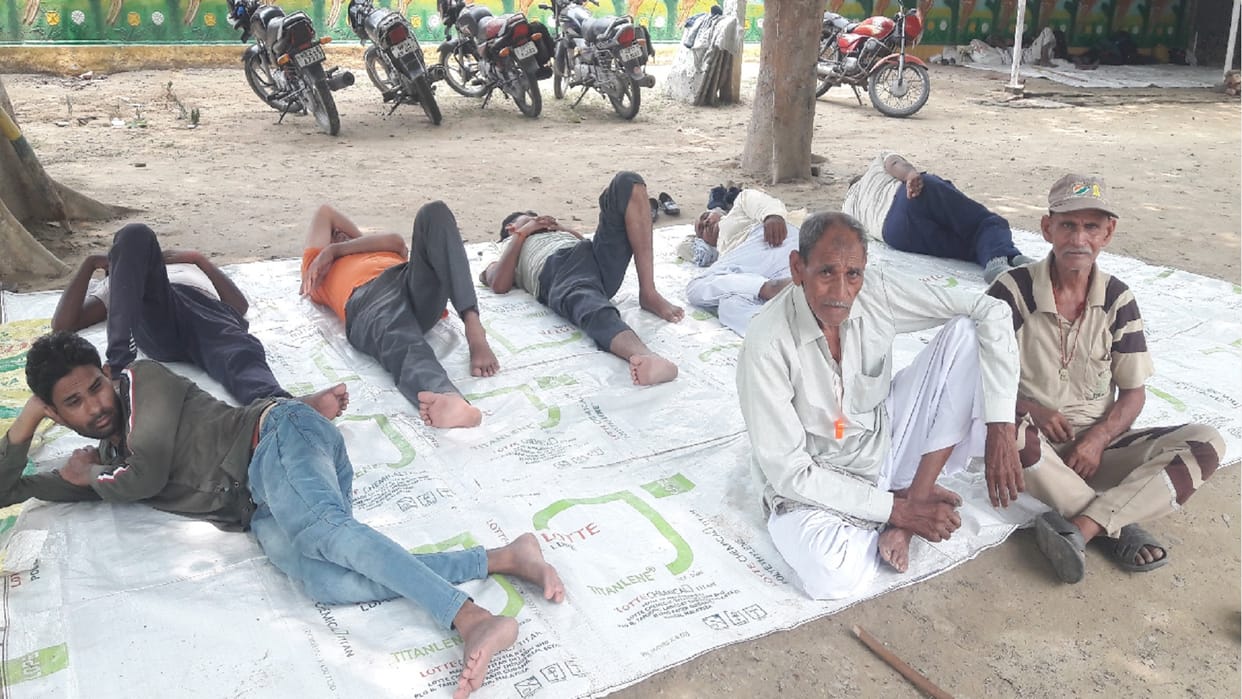 Baghpat: Entry of followers in Dera Sacha Sauda ashram banned, police vacated the parking outside the ashram