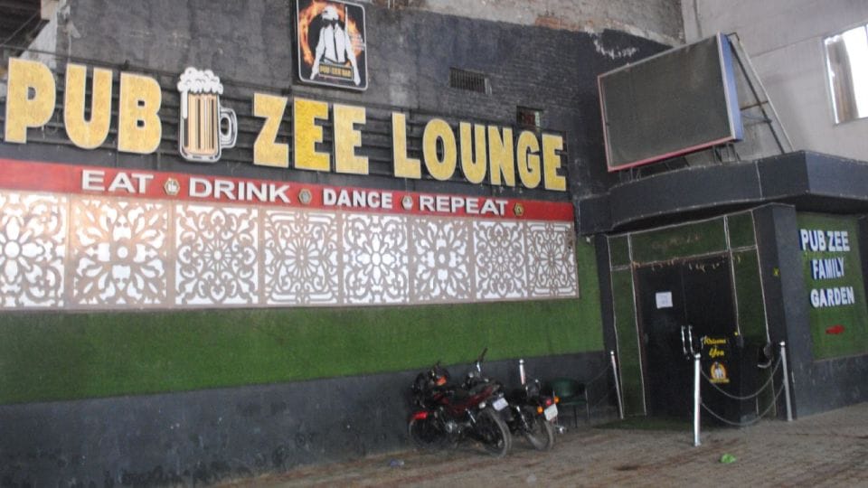 bouncer beat the young man in the bar in Agra