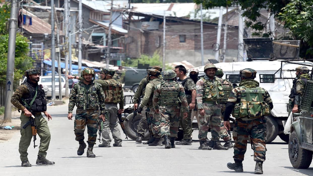 Three sacked including PRO of Kashmir University terrorist connection, LG administration took action