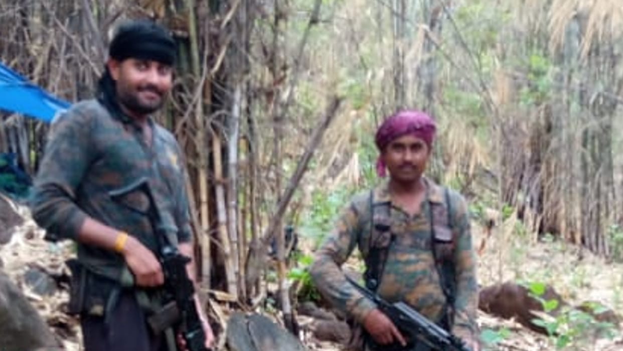 Balaghat News: Three Naxalites killed in encounter, Hawk force entered the forest and killed them