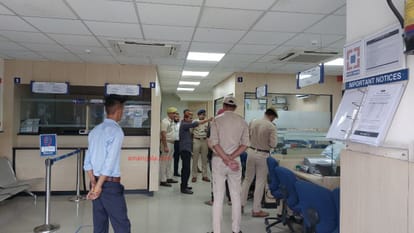 Kathua Bank looted case: One Crores rupees cash looted from HDFC Bank kathua Police investigation started