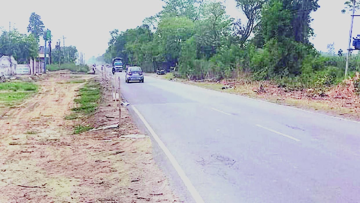 Four hundred buildings will be demolished for Meerut-Garh highway widening, more than three thousand trees have been cut so far