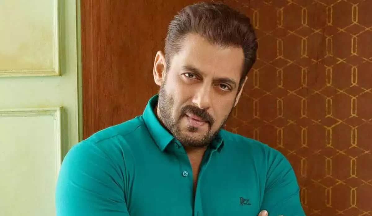 Salman Khan May Charge 1050 crores for Hosting Big Boss 16 Media reports claims