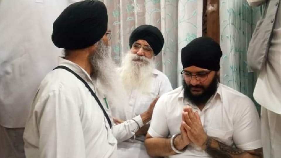 SGPC chief meets family of victim of Kabul terror attack