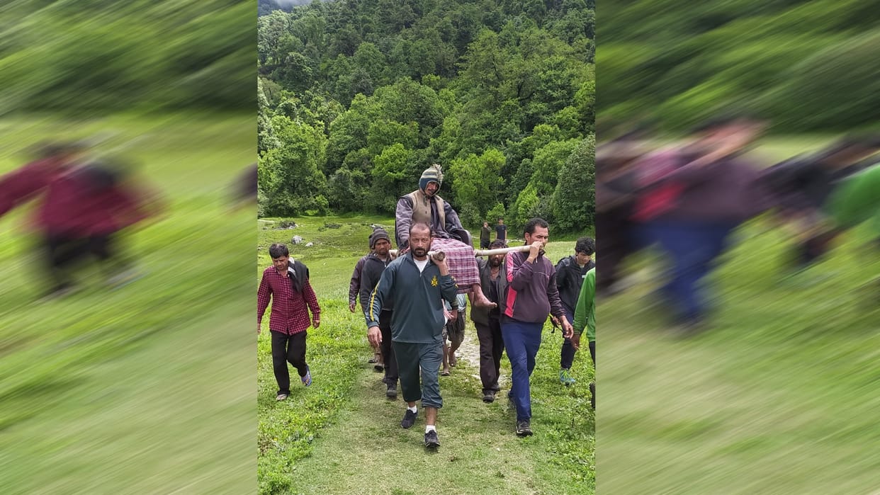 Rudranath Trek: shepherd badly scorched due to the lightning strike