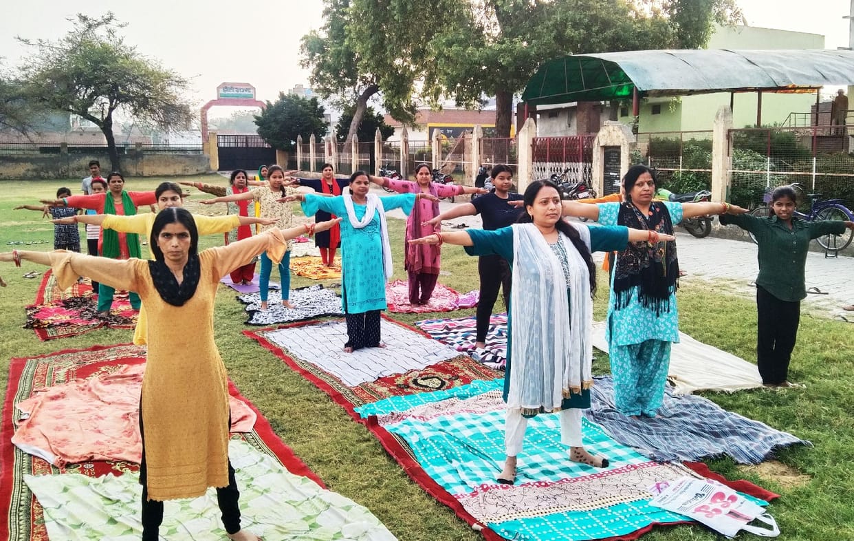 Women can stay healthy and happy by adopting yoga