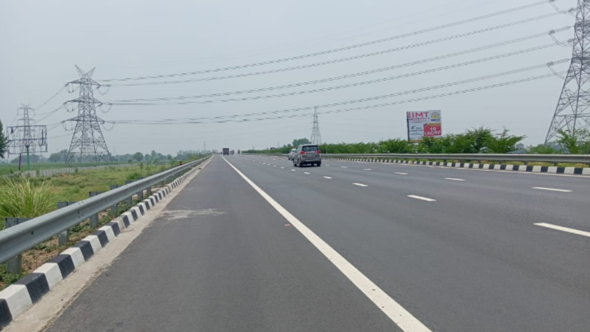 Agnipath Scheme: Youth protest on delhi-meerut expressway, jammed the highway, police force deployed