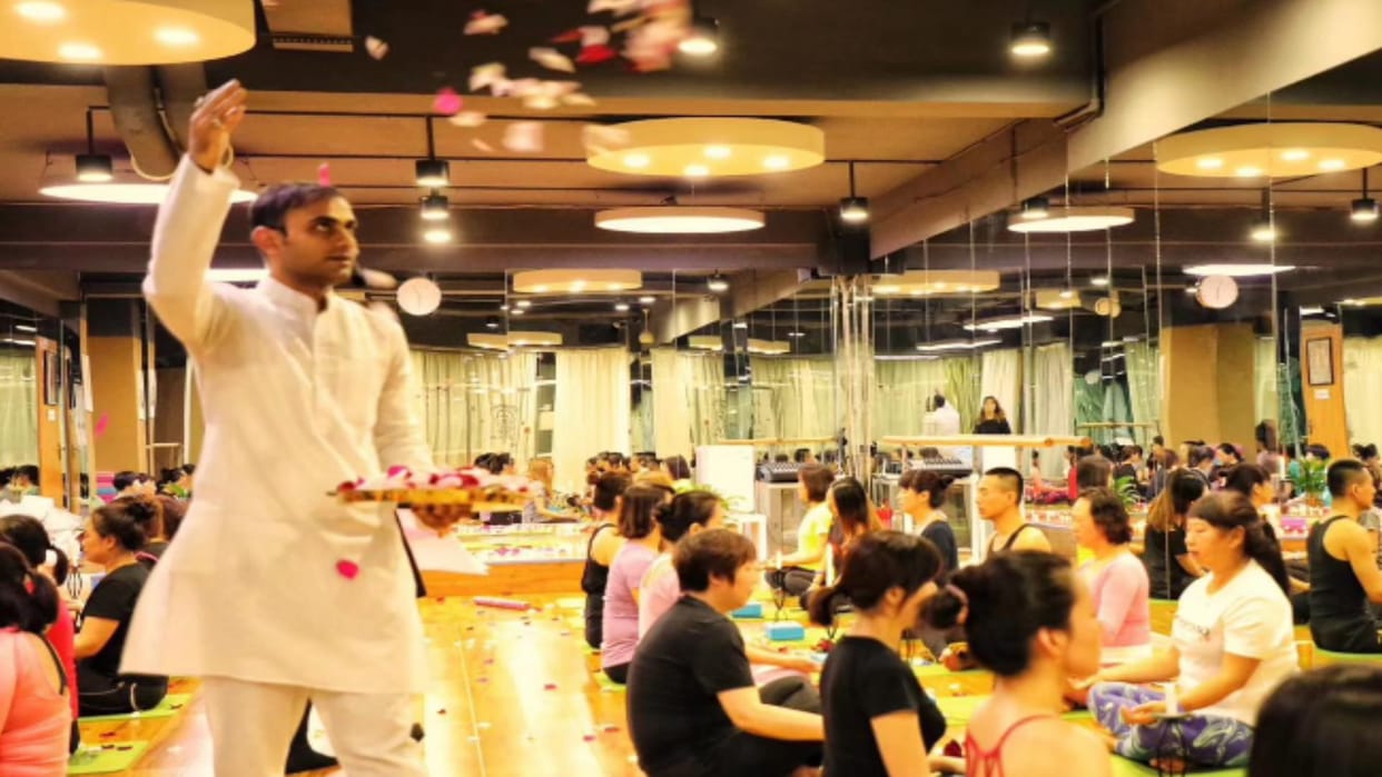 International Yoga Day: Saurabh from Meerut, awakening spirit of yoga among foreigners, inspired China people to become vegetarian