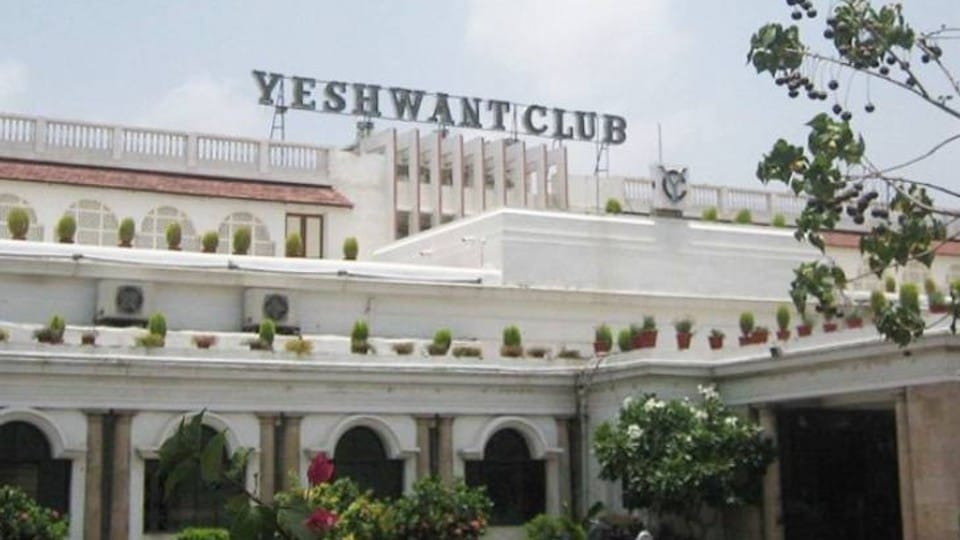Indore Yeshwant club election: After four years, Tony's panel won the Yeshwant club election, Pammi lost