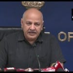 प्रेस कॉन्फ्रेंस में दिल्ली के डिप्टी सीएम मनीष सिसोदिया