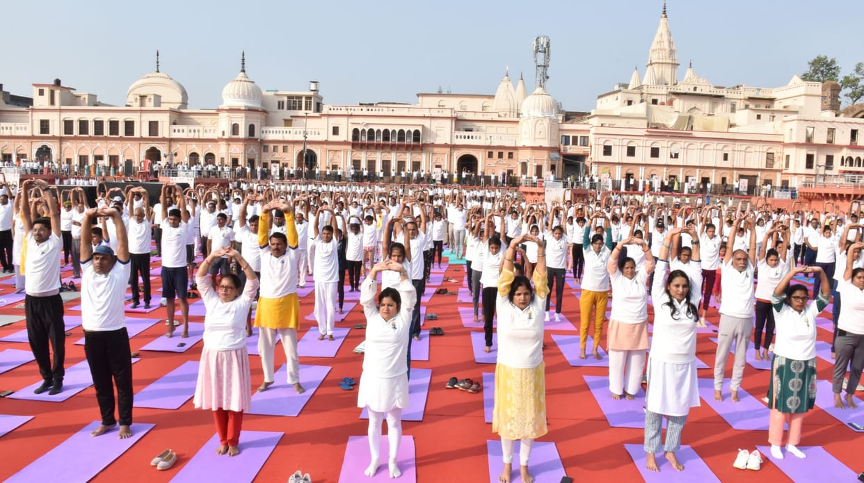 'Yoga Utsav' on the banks of Saryu