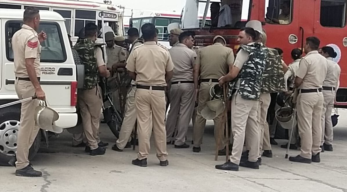 No effect of bandh in protest against Agneepath, but traffic services remained disrupted