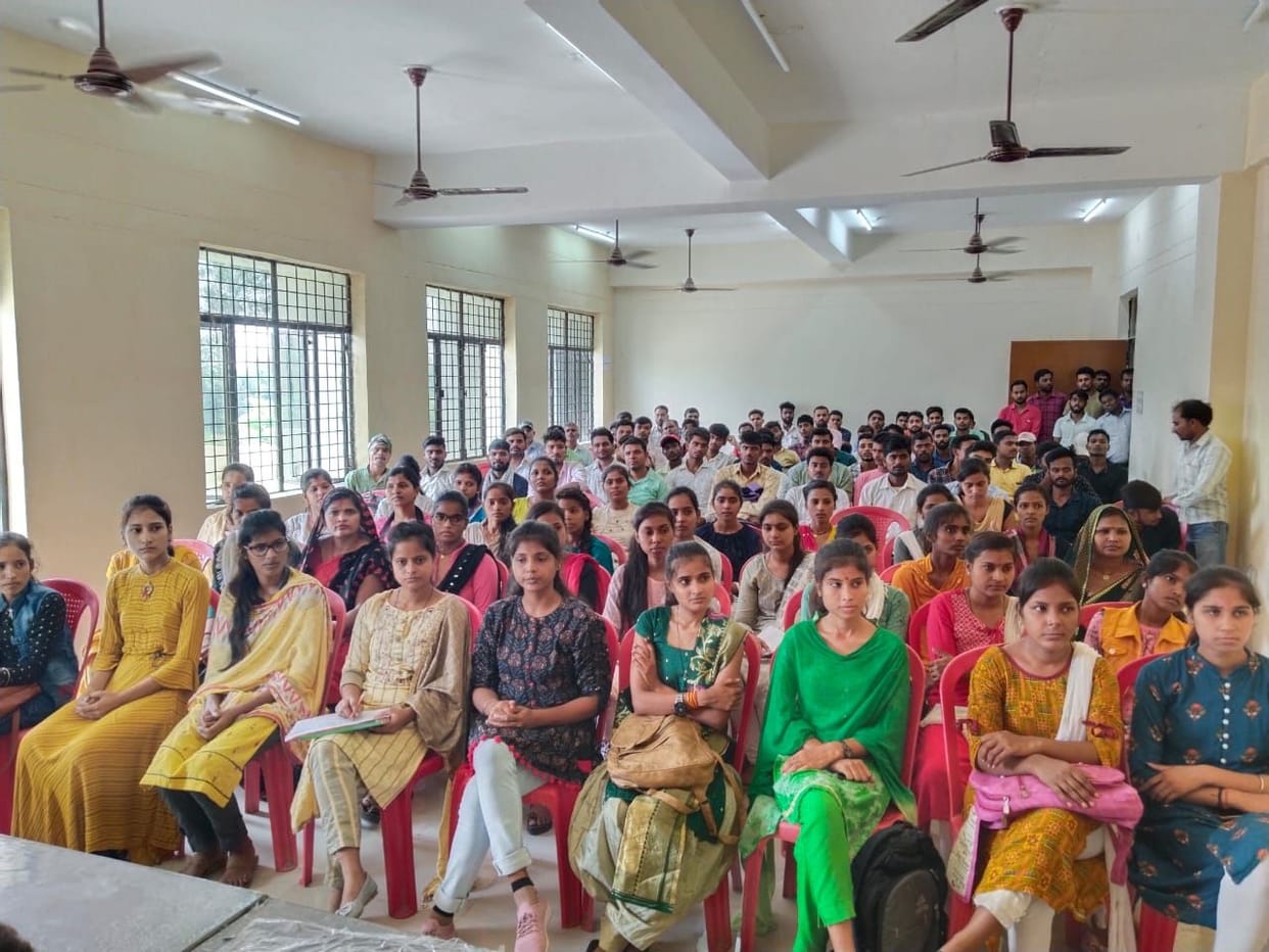 162 got job in rojgaar mela