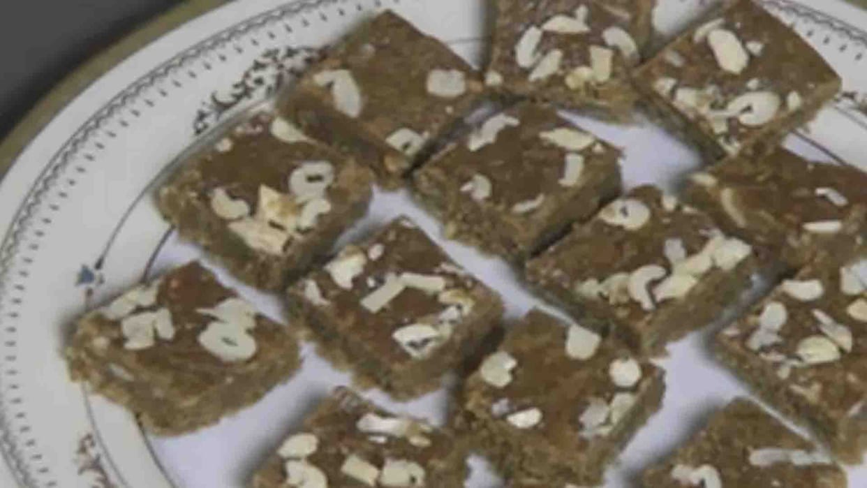 Farrukhabad: 65 people including the groom fell ill after eating barfi