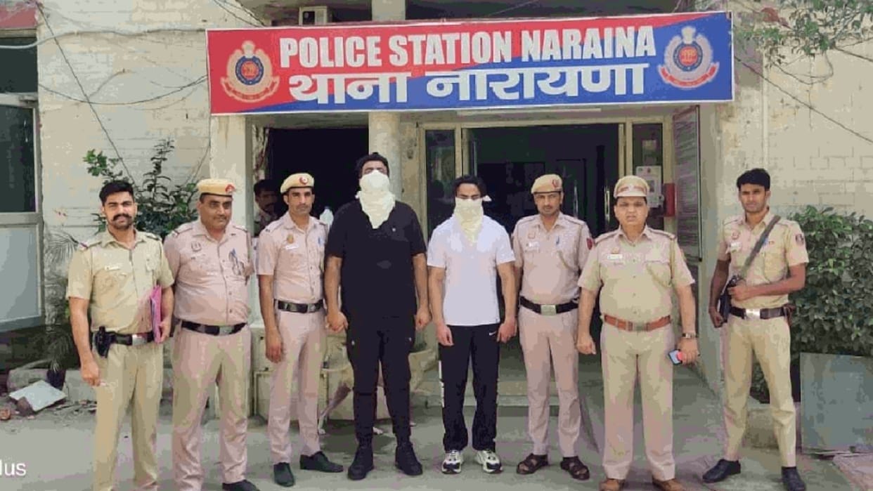 Delhi Two arrested for kidnapping JNU professor angry youths committed the crime after being touched by car