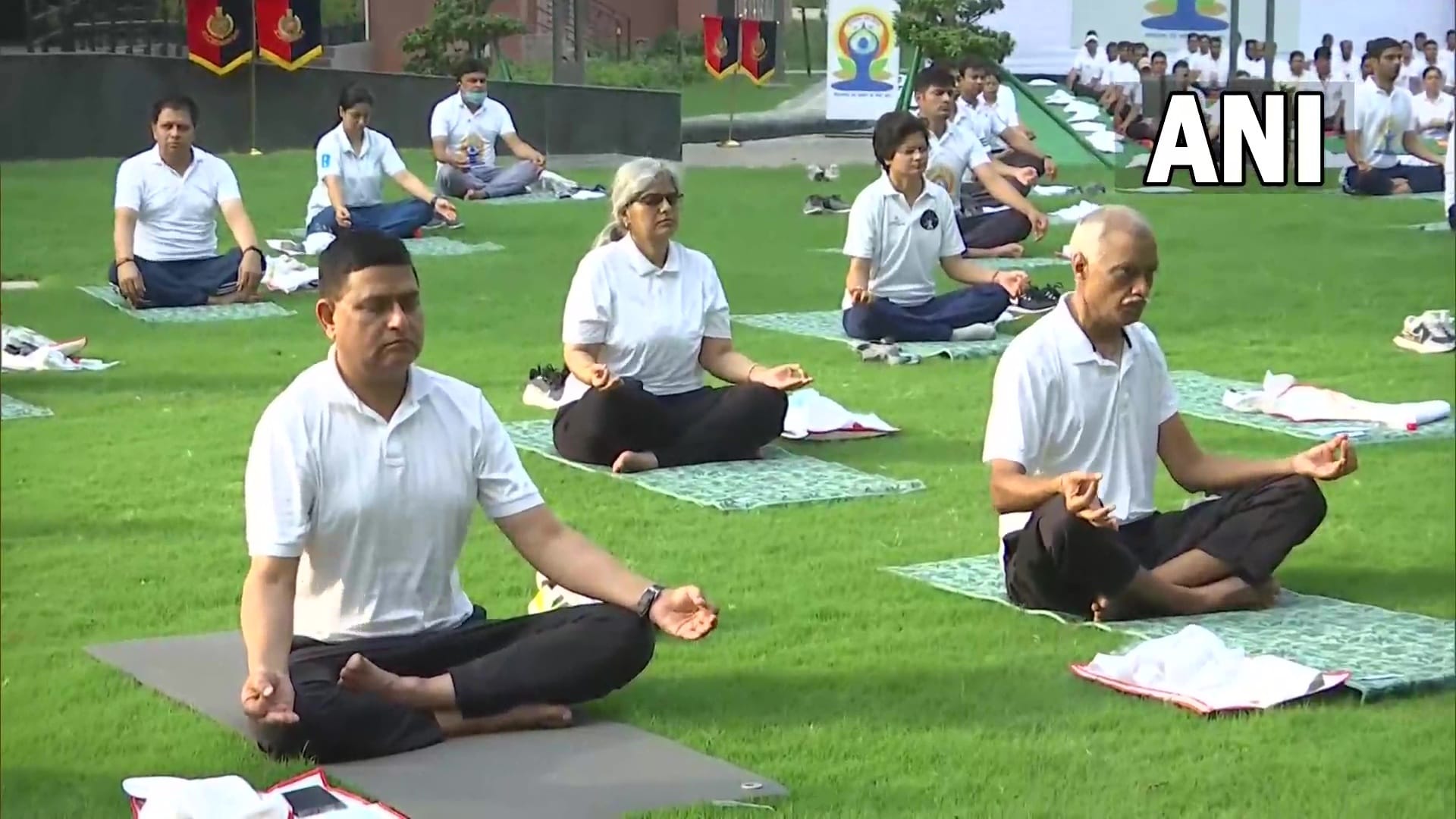International Yoga Day 2022 celebrated in Delhi see pictures