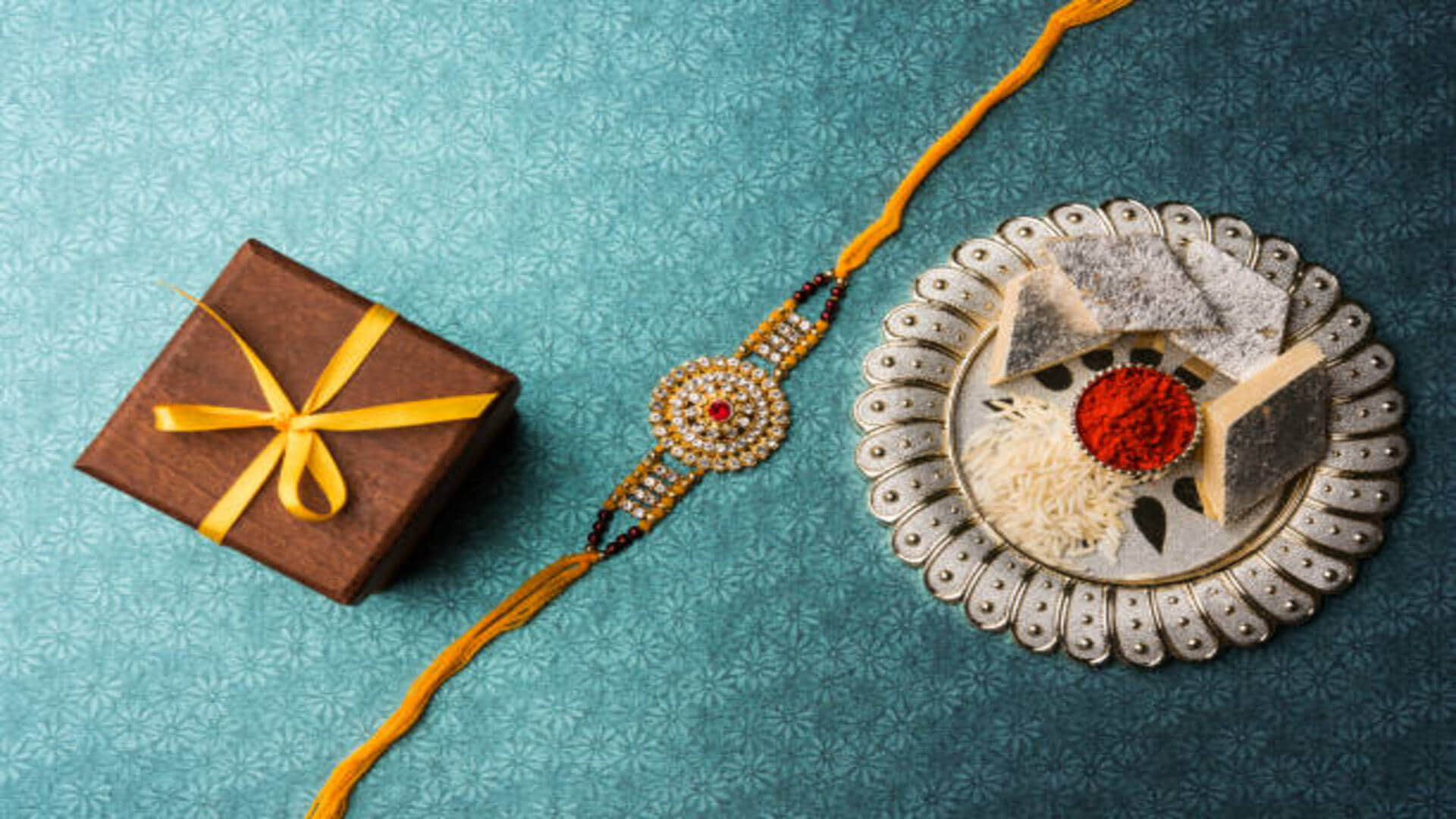 Raksha Bandhan 2022 Know About Puja Thali Items Raksha Bandhan Aarti News in Hindi