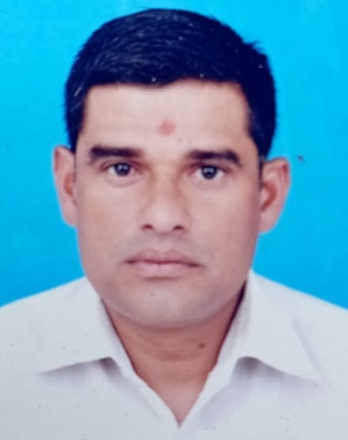The shopkeeper was beaten to death for asking for money for the goods