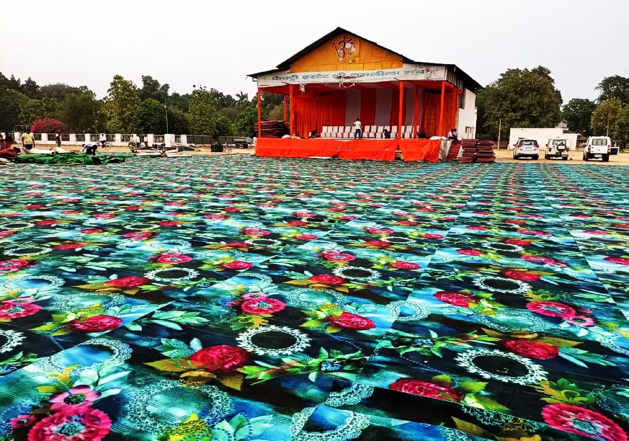 Eight thousand sadhaks will do collective yoga practice today