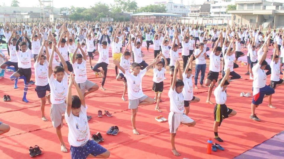 Karnataka Govt made Compulsory 10 Minute Yoga for School Students Every Day