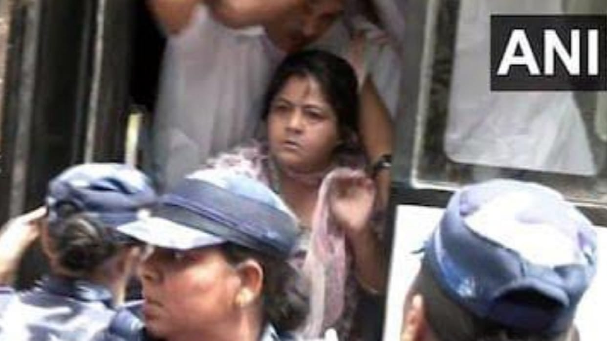 Case against woman leader of Congress who spit on policeman during demonstration in delhi