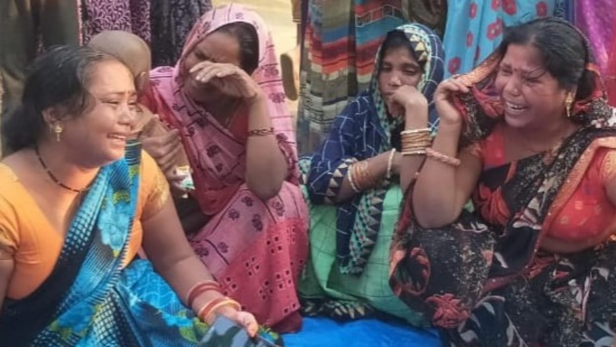 Three bike riders died due to accident in basti