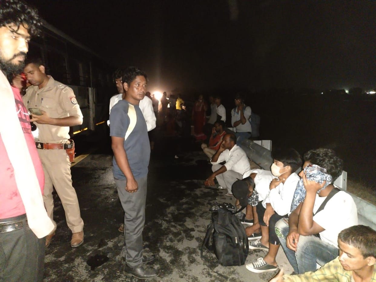 Roadways bus collided with dumper, 25 injured