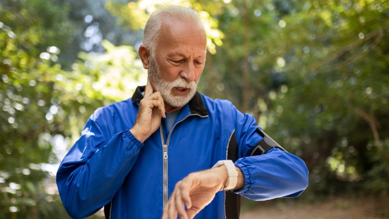 Wrist-worn health trackers can spot Covid 19 before symptoms appear says Study