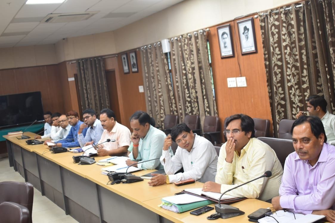 Three and a half lakh flags will be installed in the district: DM