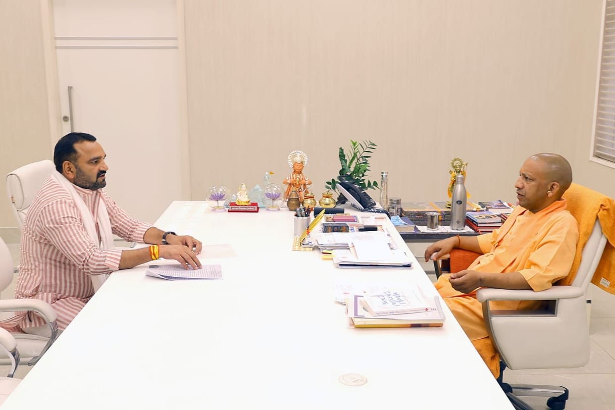 MLA raised the demand for construction of bus stand in front of CM