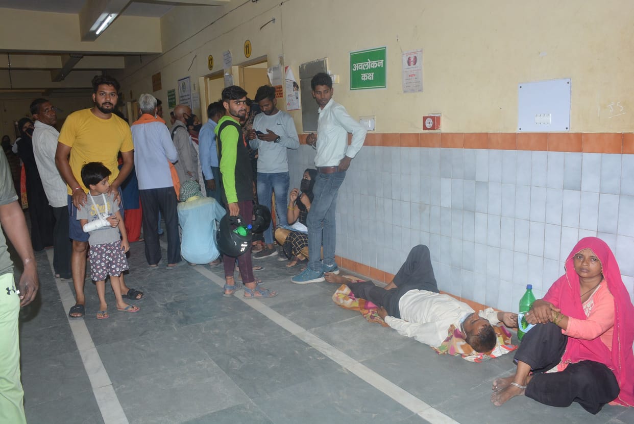 Doctor absent, patient lying on the floor