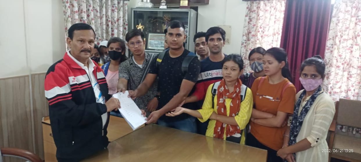Many students of MA third semester history failed in all subjects, got zero