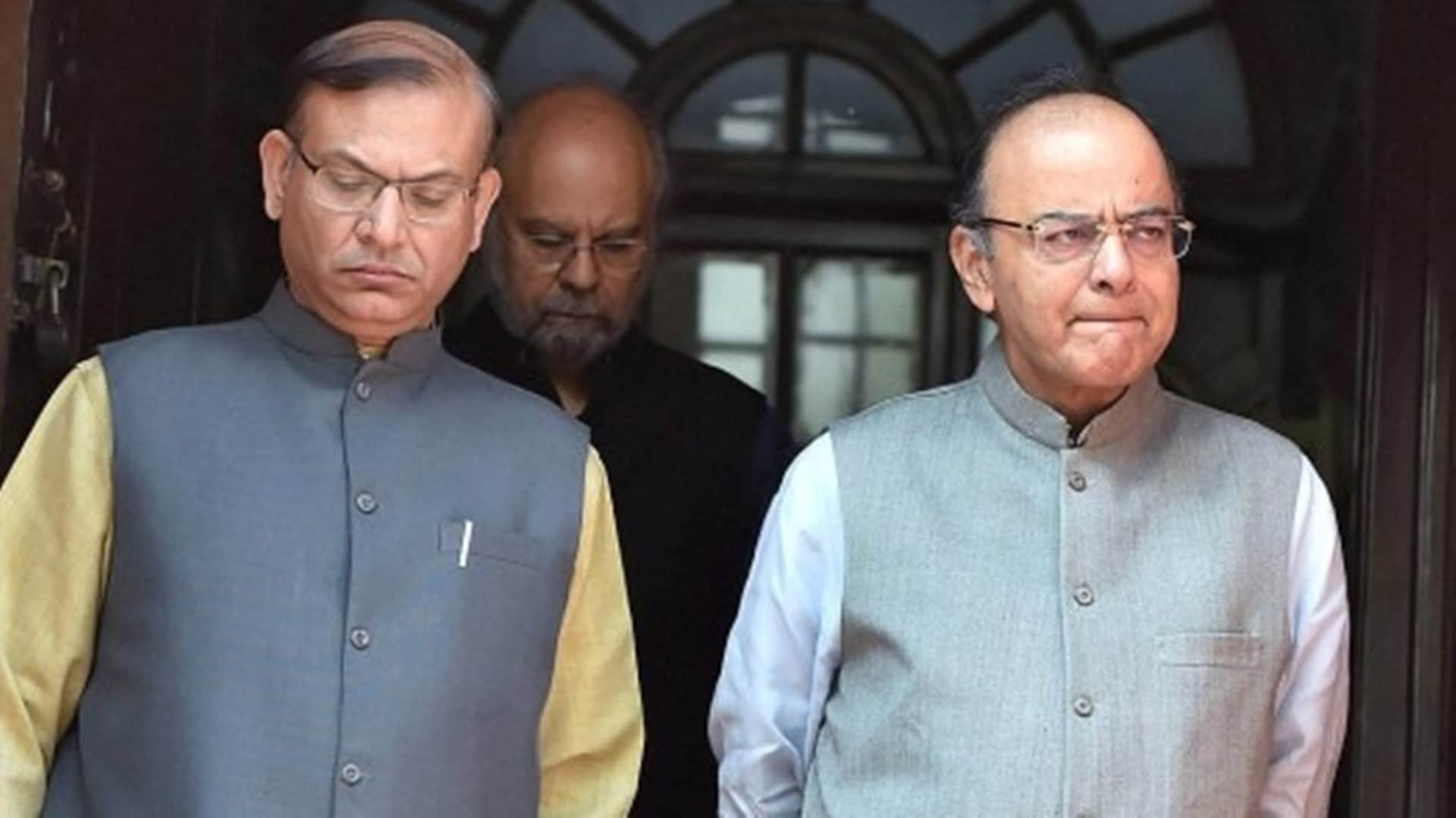 President Election becomes matter of Family Politics and BJP Party favorism for Jayant Sinha as Yashwant Sinha candidate for Opposition news in hindi