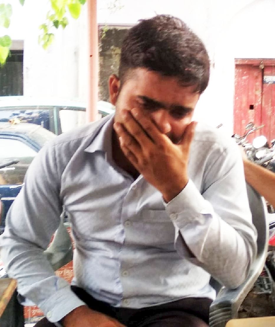 Lekhpal arrested for taking bribe