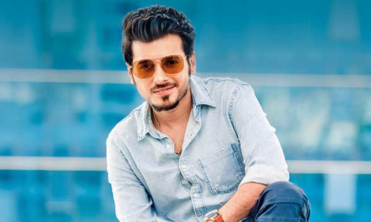 Mirzapur Fame Actor Divyendu Sharma Aka Munna Bhaiya tweet on Maharashtra Political Crisis