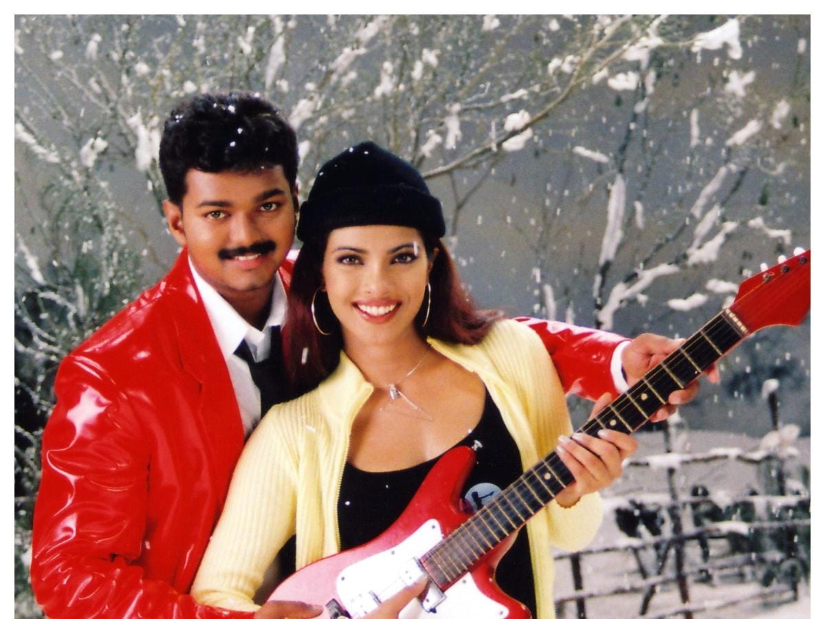 Vijay Thalapathy Birthday: Vijay married to her own fan from us against his religion know about his interesting love story