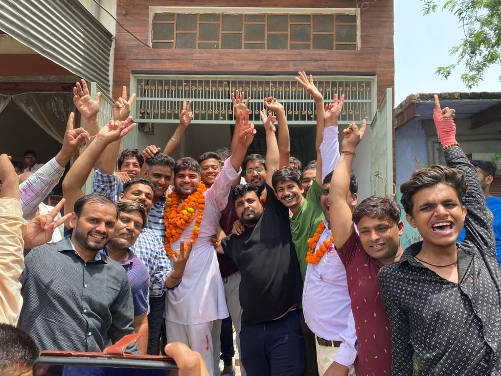 In 6 wards, former councilors or family members remained intact, in two, the family had to face defeat in eight.