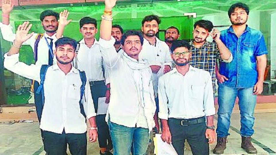 students created a ruckus after scholarship stuck of the Institute of Engineering and Technology 