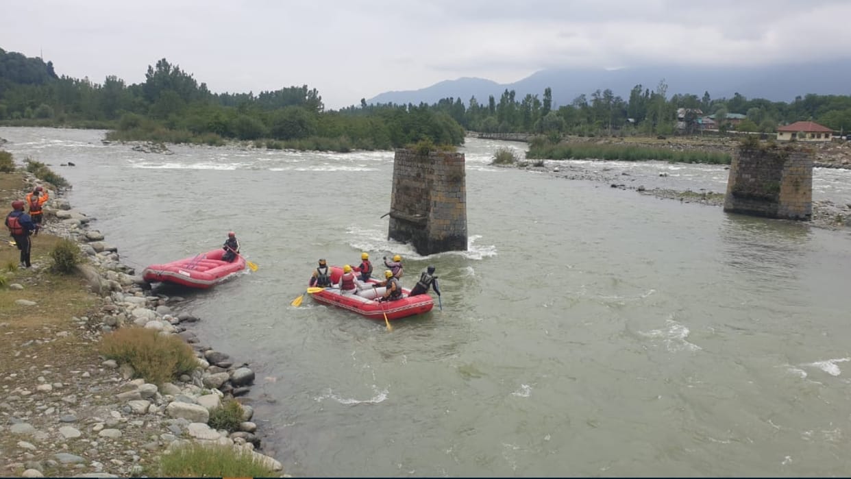 Anantnag Tarsar Incident: Body of missing guide found in Tarsar lake of Anantnag
