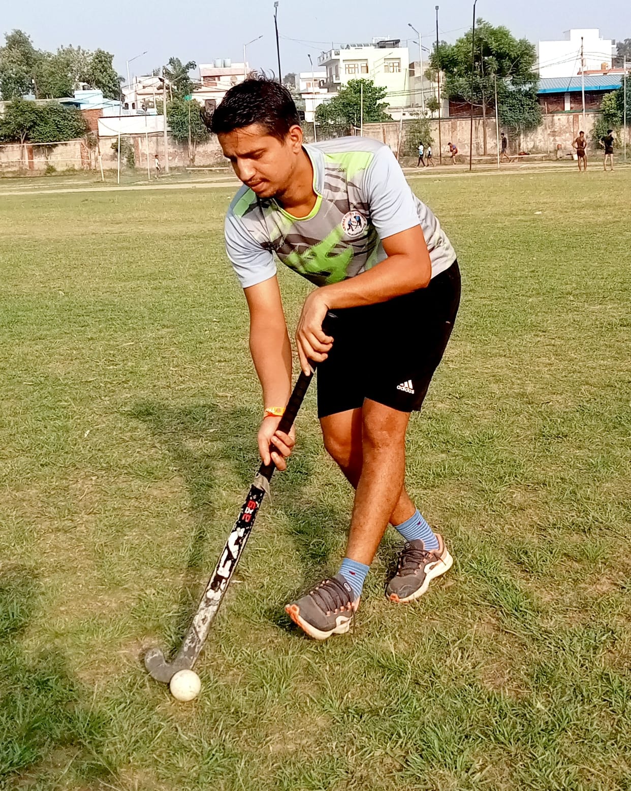 Players becoming 'Eklavya' without 'Drona' in the stadium