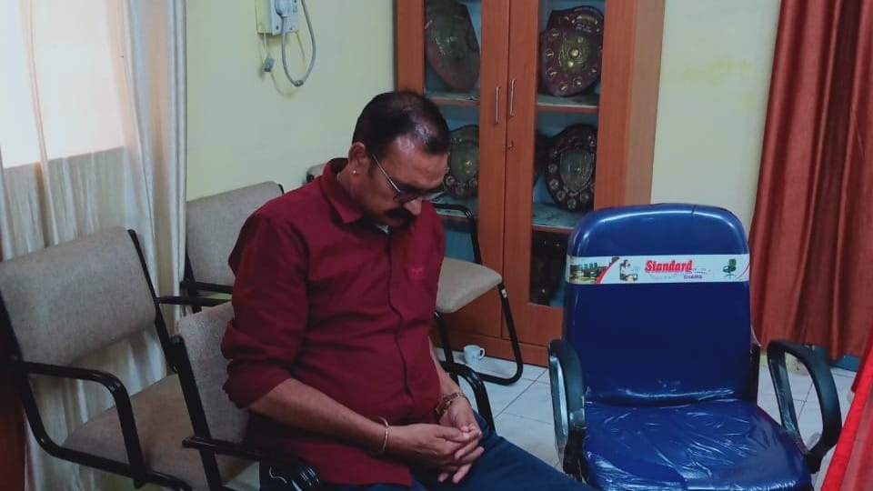 Chhindwara: ASI arrested for taking bribe of 10000, was demanding bribe from Home Guard soldier in the name of nomination