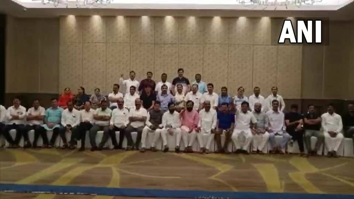Shiv Sena Rebel MLAs letter to Maharashtra CM Uddhav Thackeray amid Political Turmoil know what are accusations news in hindi