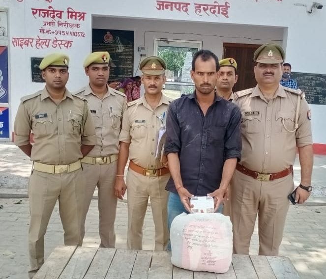 hardoi news,Stolen goods recovered, vicious arrested