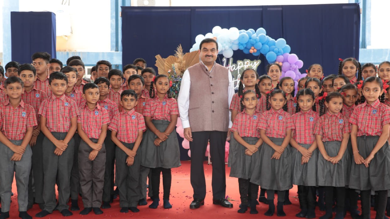 Family donated Rs 60000 crore for social work on Gautam Adani 60th birthday Latest News Update