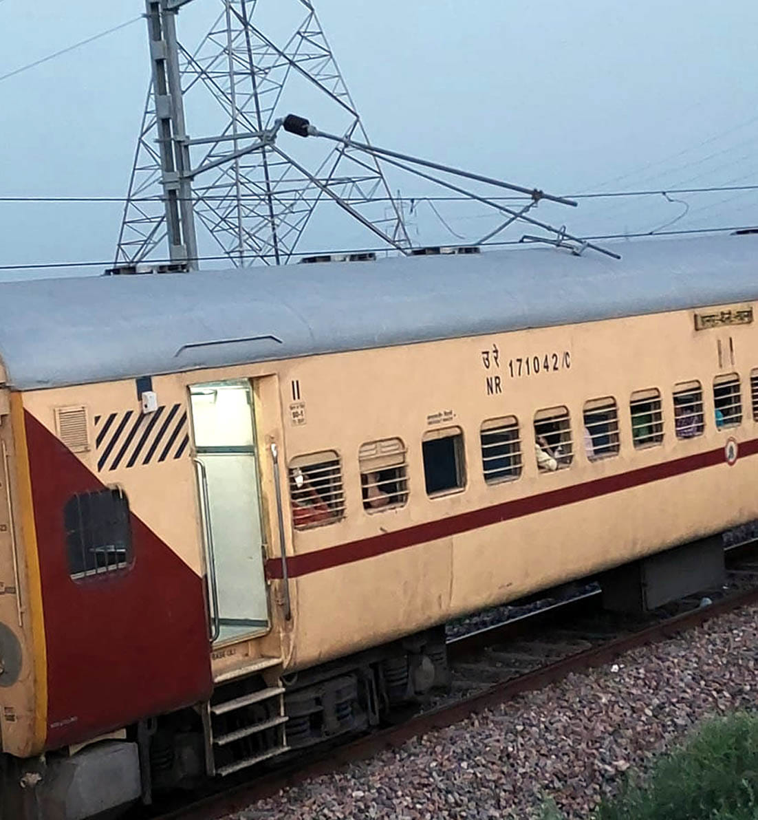 There was a stir due to breaking of the OHE wire on the train